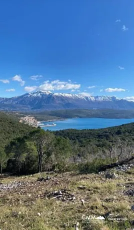 Adriyatik Denizi Manzaralı Muhteşem Arsa